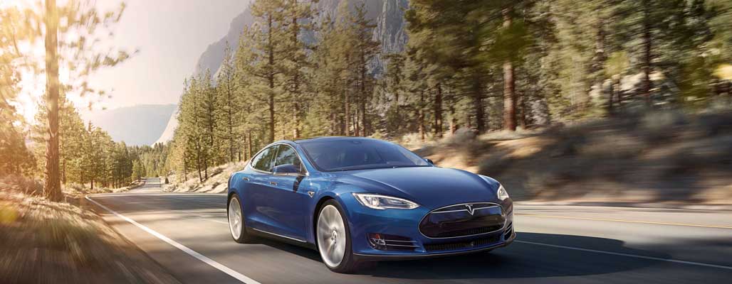 Tesla Motors – Die Beschleunigung des Übergangs zu einer nachhaltigen Mobilität